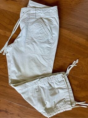 Arizona Jean Company Women's Cropped Drawstring Jeans - Light Beige 7